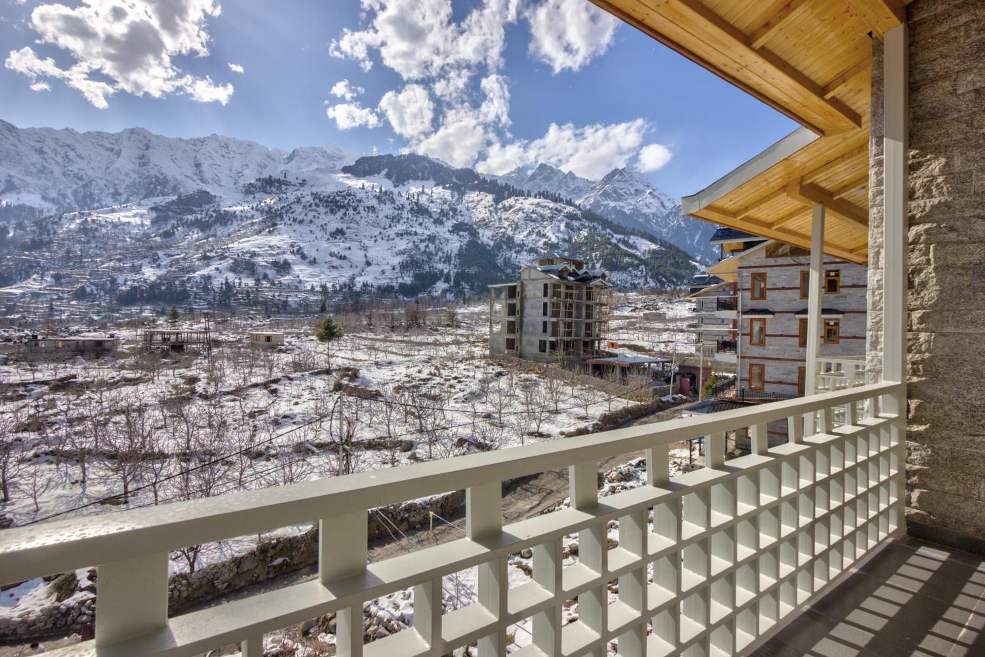 La Aero Resort Home In Snow Mountains 马拉里 外观 照片
